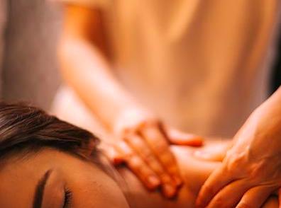 Relax and Revitalize with Leura’s Therapeutic Massage Options