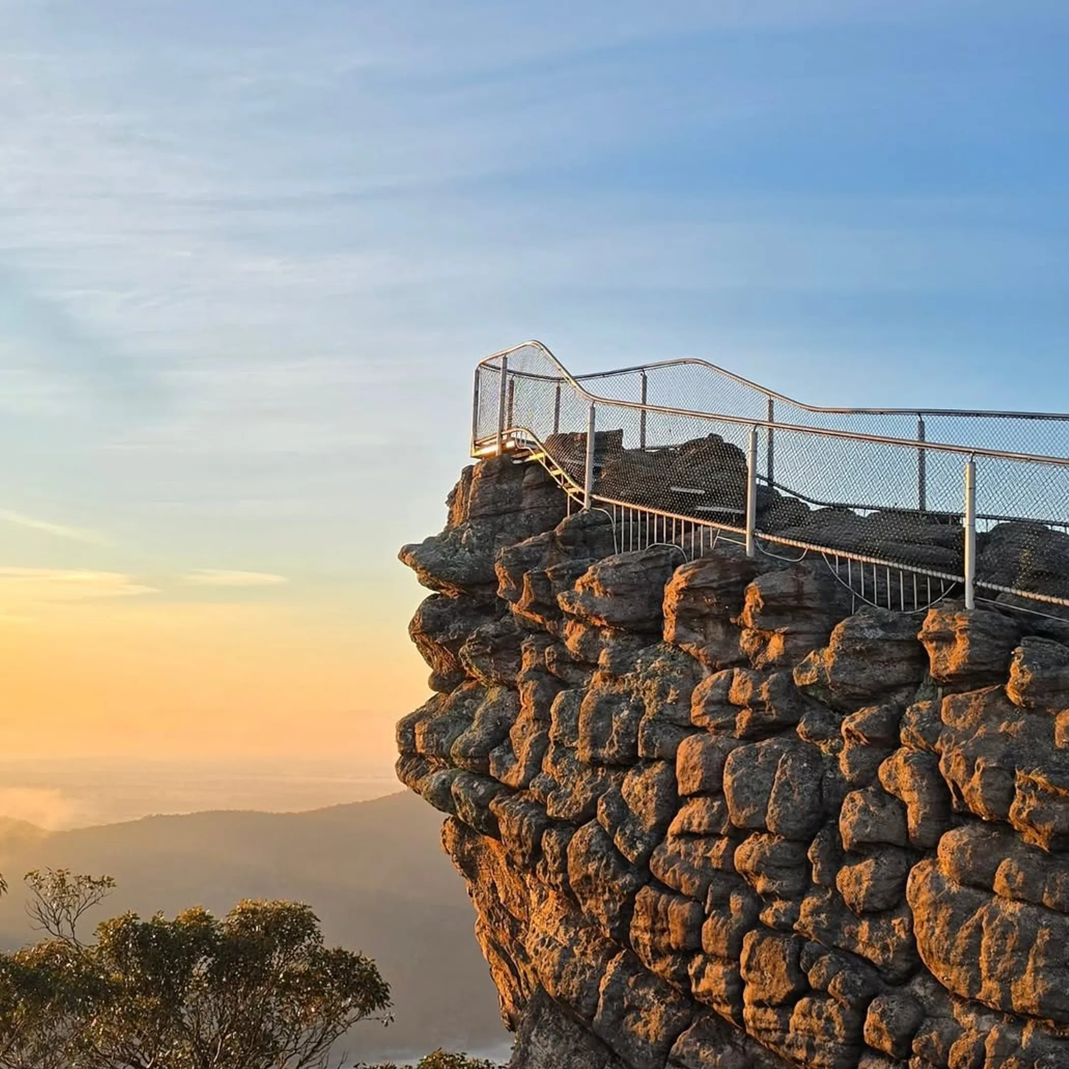 the pinnacle in grampians national park